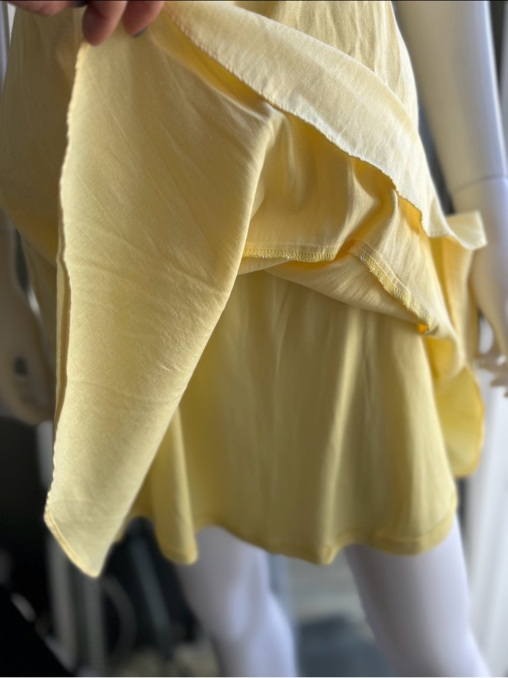 BCBGeneration Ruffled Belted Mini Dress Size 8 - Picture 4 of 6
